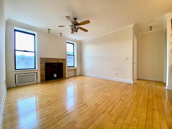 2nd image of 742 Saint Nicholas Ave APT 17