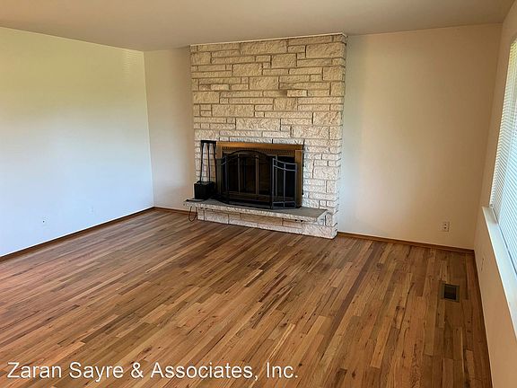 2nd image of 3903 S 325th Pl