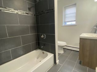 295A Elm St #B10, West Haven, CT 06516