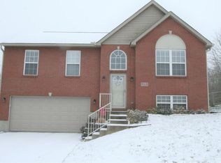 150 Indian Creek Dr, Covington, KY 41017