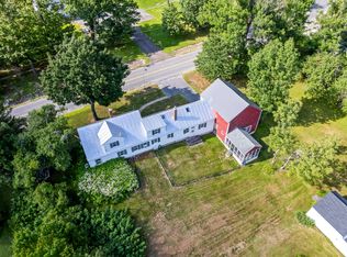 28 Cape Cod Hill Rd, New Sharon, ME 04955