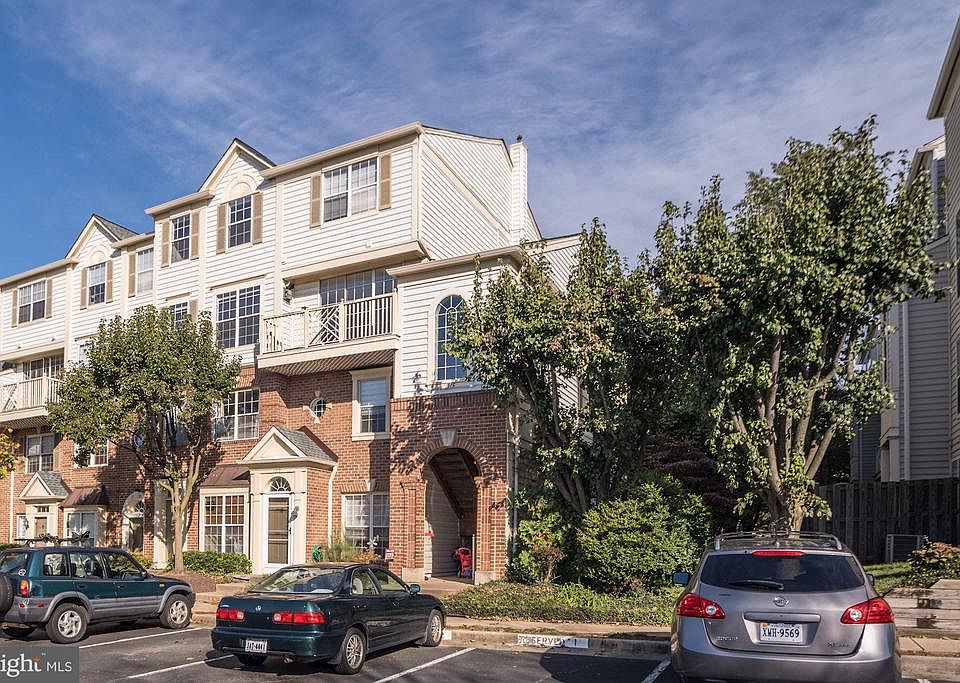 1st image of 1715 W Braddock Pl #301