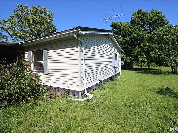 3rd image of 10195 Dellwood Rd