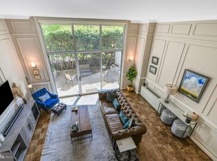 1200 N Nash St APT 252, Arlington, VA 22209
