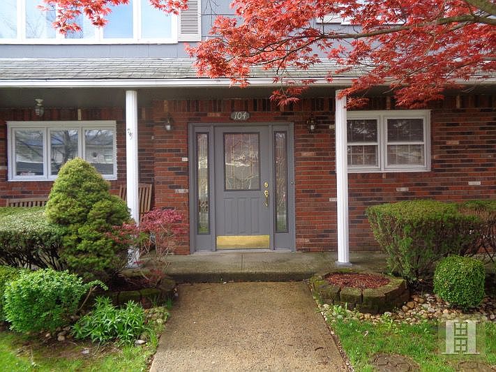 1st image of 104 Norwalk Ave