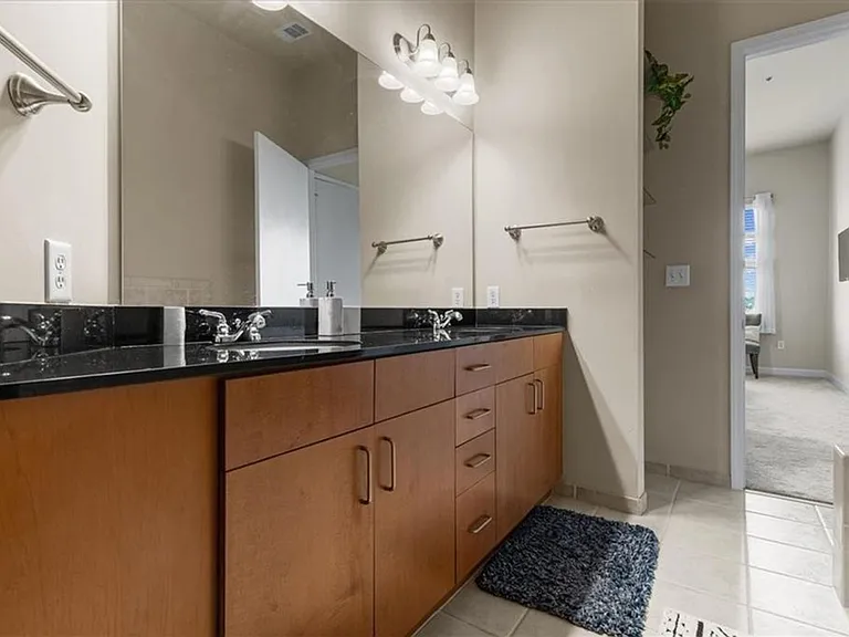 711 Cosmopolitan Dr #435 — Photo 8