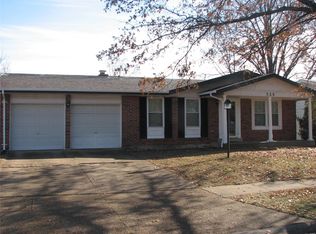 538 Braebridge Rd, Ballwin, MO 63021