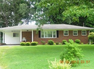 203 Avis Dr, Dalton, GA 30721