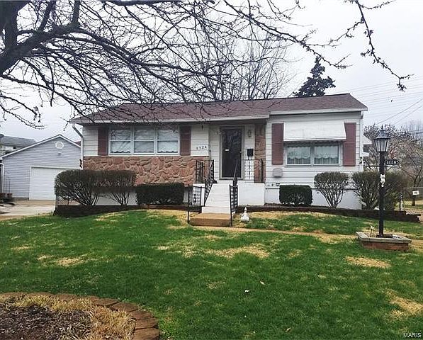 1st image of 9524 Cloverhurst Dr