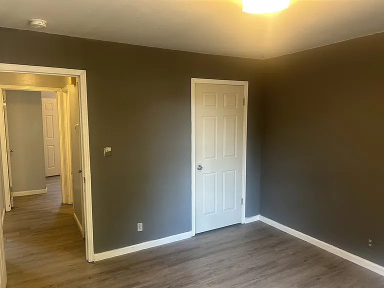 636 R S Bradley Blvd #B — Photo 7