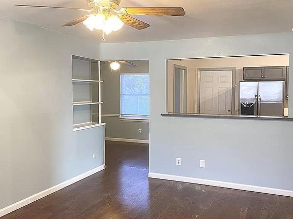 2nd image of 7550 Lanyon Dr