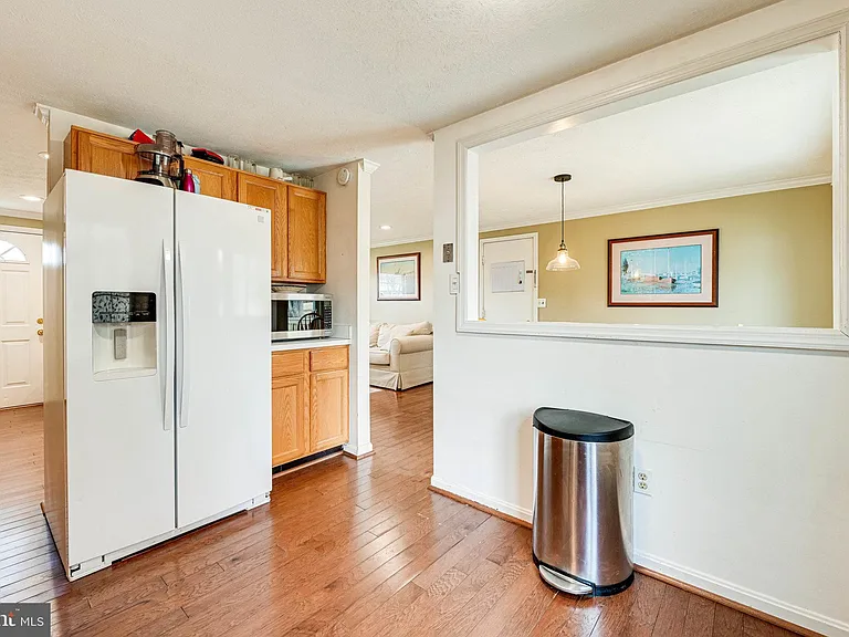 6144 Windward Dr — Photo 10
