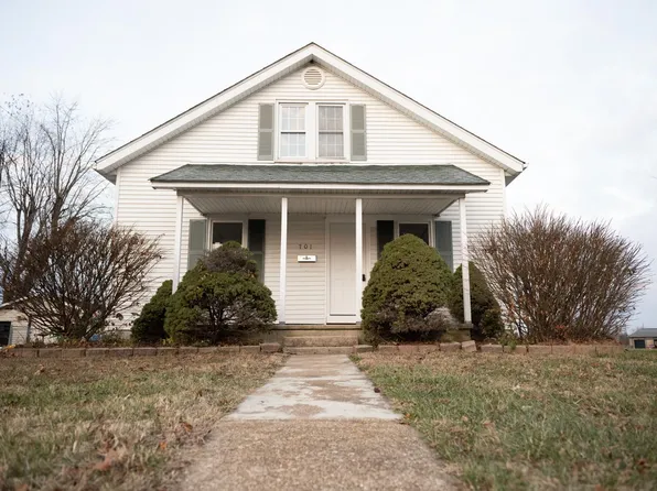 701 S 7th St, Owensville, MO 65066