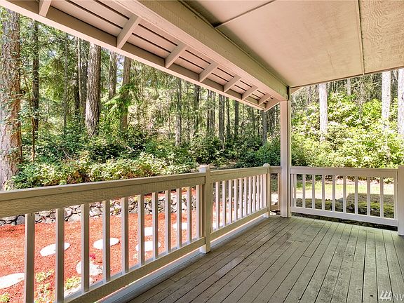 4th image of 8052 Andrea Ln NW