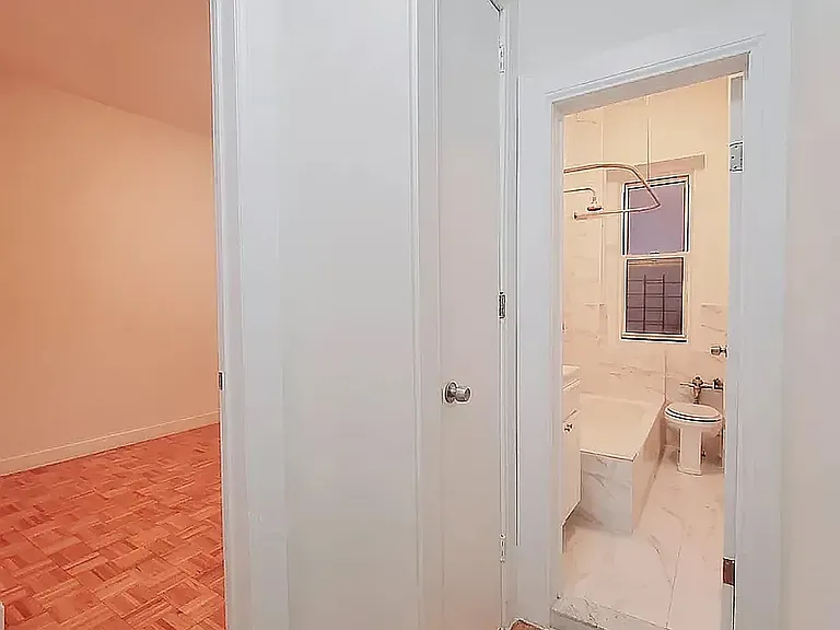 201 W 115th St #1E — Photo 10