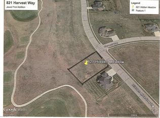 821 Hidden Meadow Ln, Lake City, MN 55041