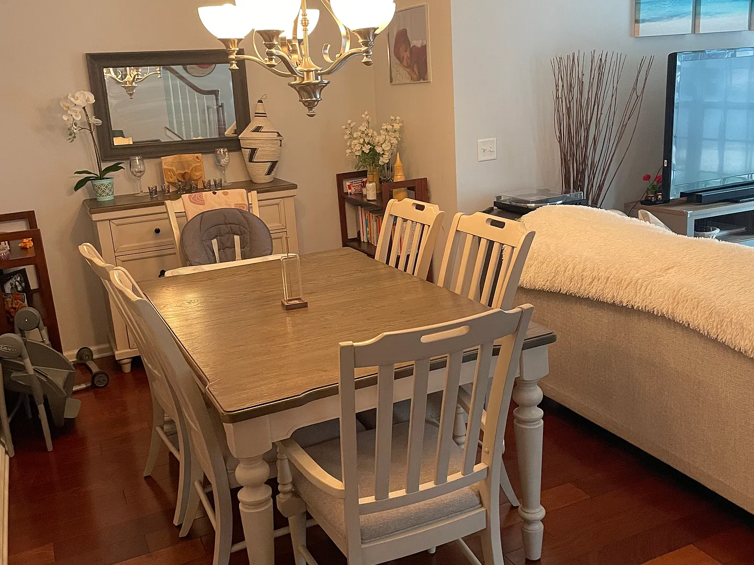 2 bed, 1294 sqft, $3,100 — Photo 4