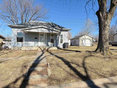 1105 Dexter St, Clay Center, KS, 67432