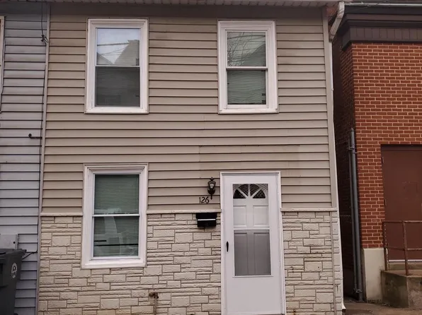126 S 2nd St, Steelton, PA 17113