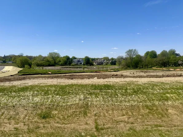 W251S5353 SAGE ROAD, Waukesha, WI 53189
