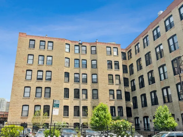 525 N Halsted St Unit 503, Chicago, IL 60642