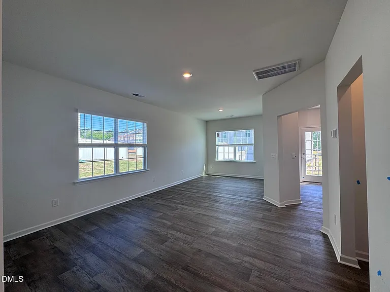 200 Canopy Dr — Photo 8