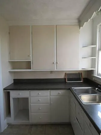 2 bed, 1100 sqft, $1,350 — Photo 4