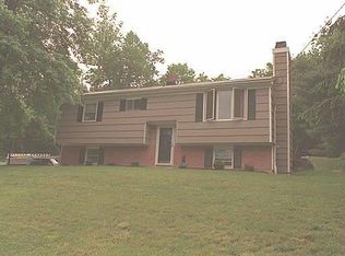 10 Overlook Rd, New Milford, CT 06776