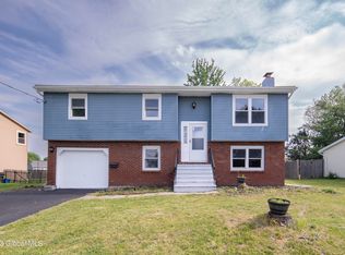 418 Vliet Blvd, Cohoes, NY 12047