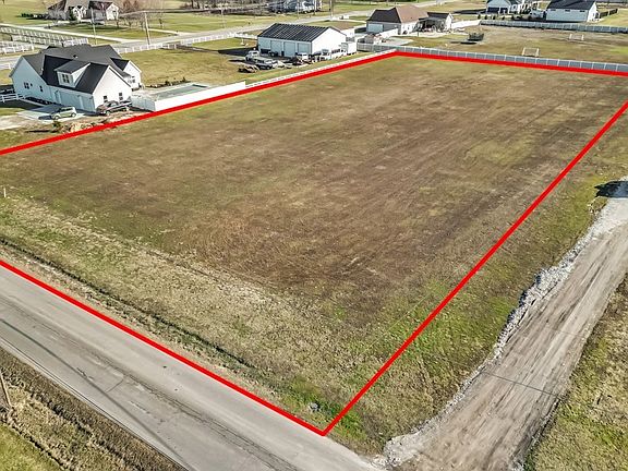 4th image of Capel Rd