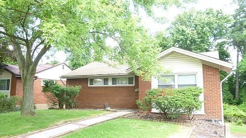 388 Princeton Dr Photo 1