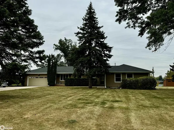 406 Orchard Dr, Marshalltown, IA 50158