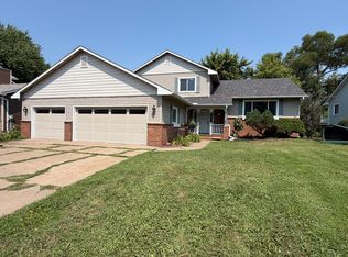 2137 Orchard Ln, White Bear Lake, MN 55110