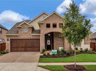 817 Wilmington Ln, Savannah, TX 76227