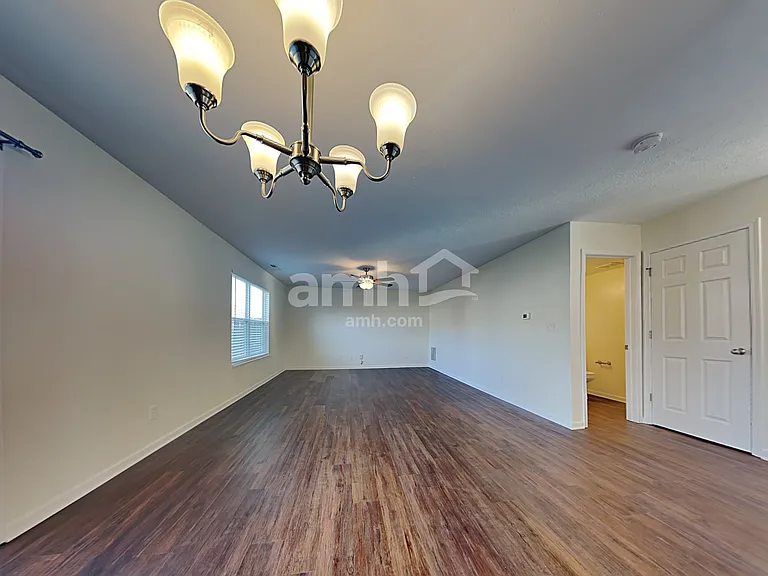 906 Northwich Ave — Photo 7