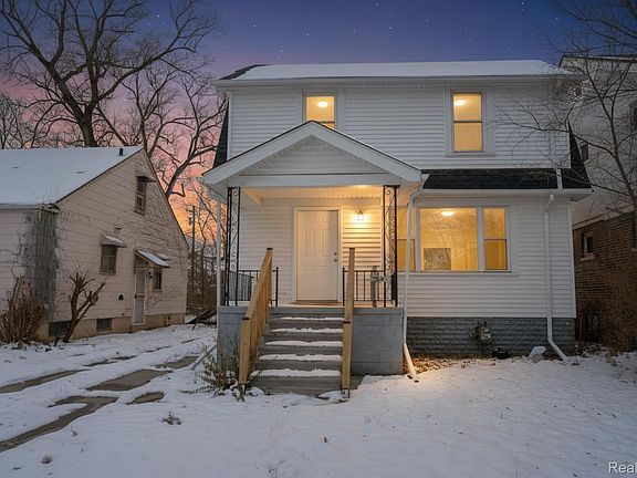 2nd image of 15363 Turner St