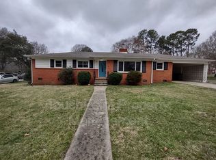 5027 Dogwood Pl, Charlotte, NC 28212