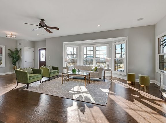 3rd image of 14606 W Park Pl