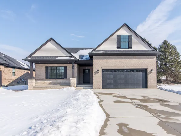 19360 Newburgh Rd, Livonia, MI 48152