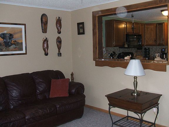 Living room looking into kitchen.