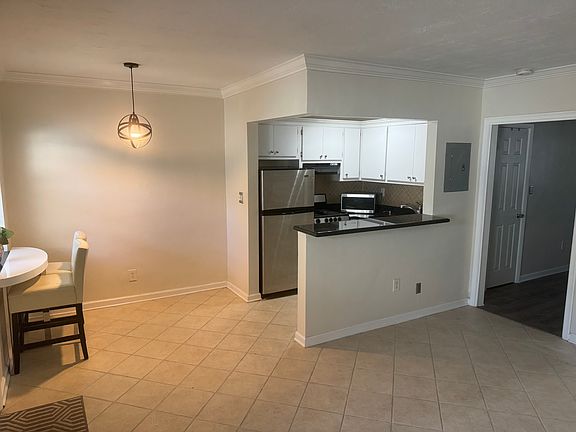 2nd image of 455 NE 16th Ave APT 8