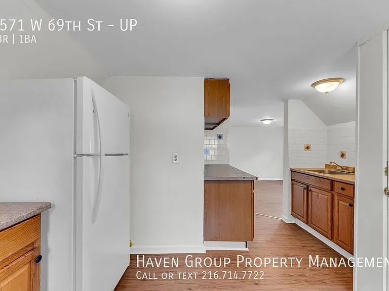 3571 W 69th St #UP — Photo 7