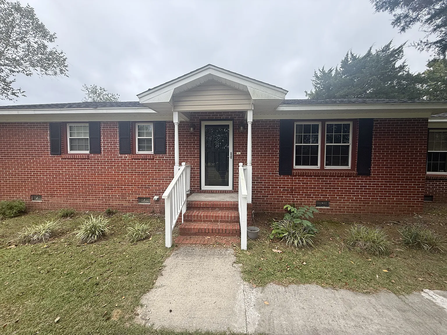 1941 Maple Street - 1 — Photo 1