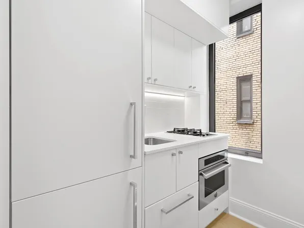 225 West 23rd Street image 1 of 9