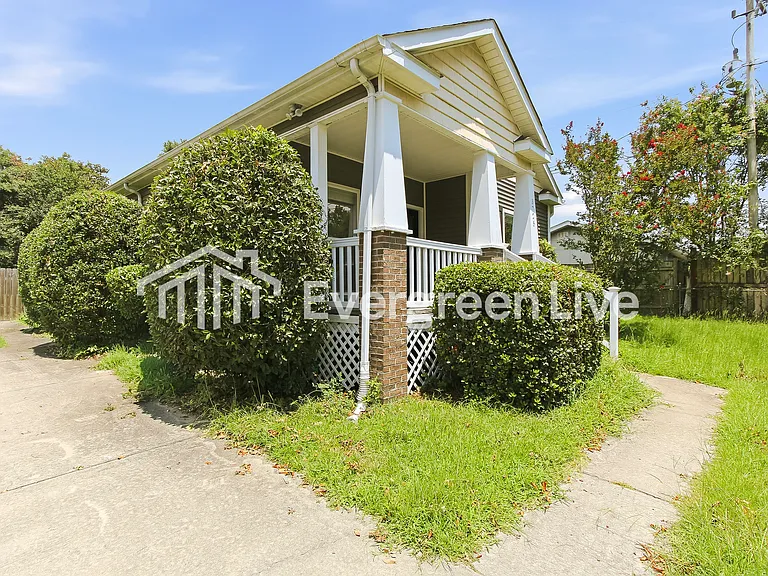 3725 Lotus St — Photo 15