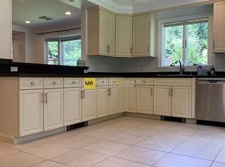 9 Carl St, Newton, MA 02461