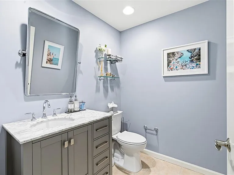 5823 Bowen Daniel Dr #702 — Photo 34