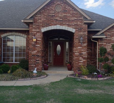 2nd image of 305 Teri Ln