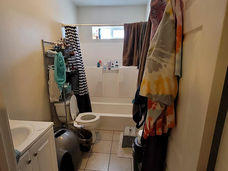 1915 Atlantic Ave #12 — Photo 5