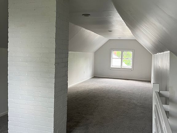 3rd image of 3005-3007 W 11th St